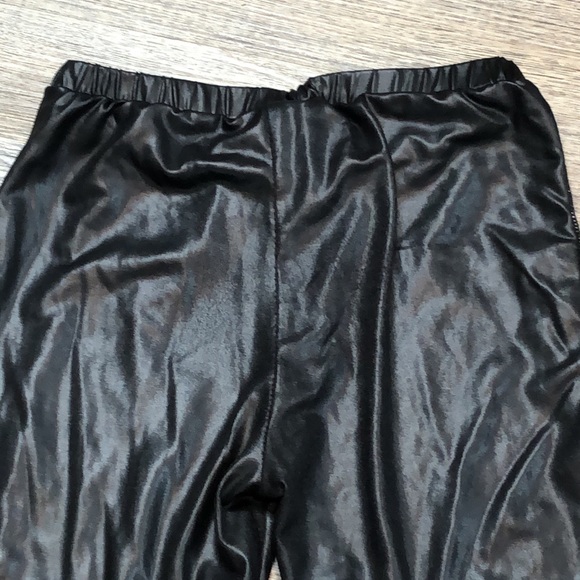 Descendants 3 Faux Pleather Rainbow Textured Pants - Picture 8 of 8